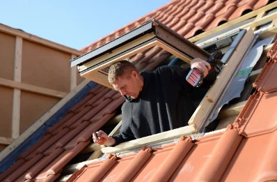 Pose de fenêtres de toit Velux à Audon